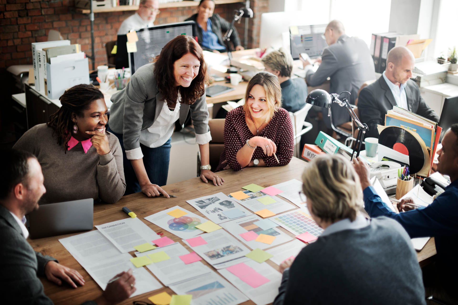5 Ways to Improve Workplace Morale (and Boost Productivity!)