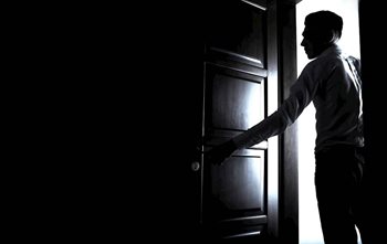 What to Do When a Prospect Goes Dark 