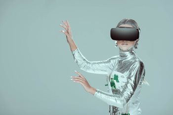 3 Tech Trends that Revolutionized the Workplace in
