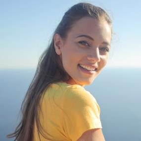 Melanie Gibson