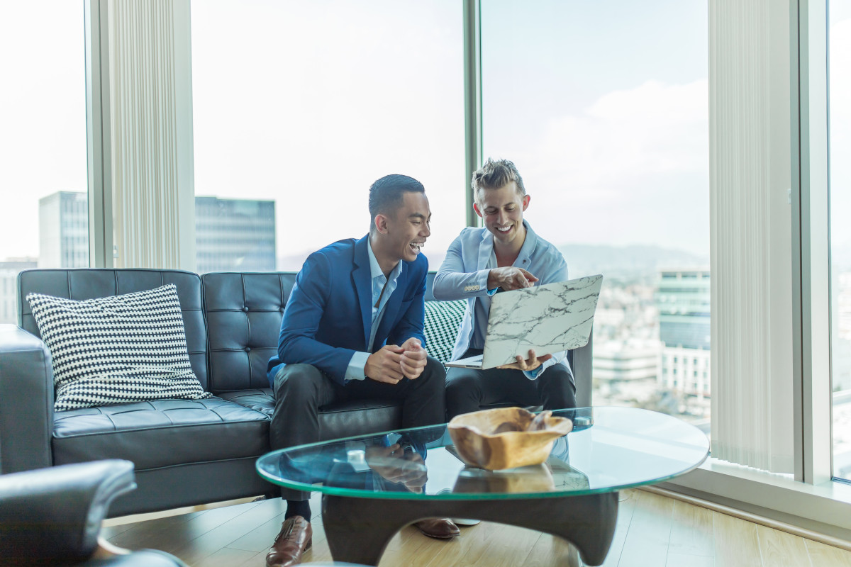 How to Decide If You Need a Co-Founder When Starting a New Business