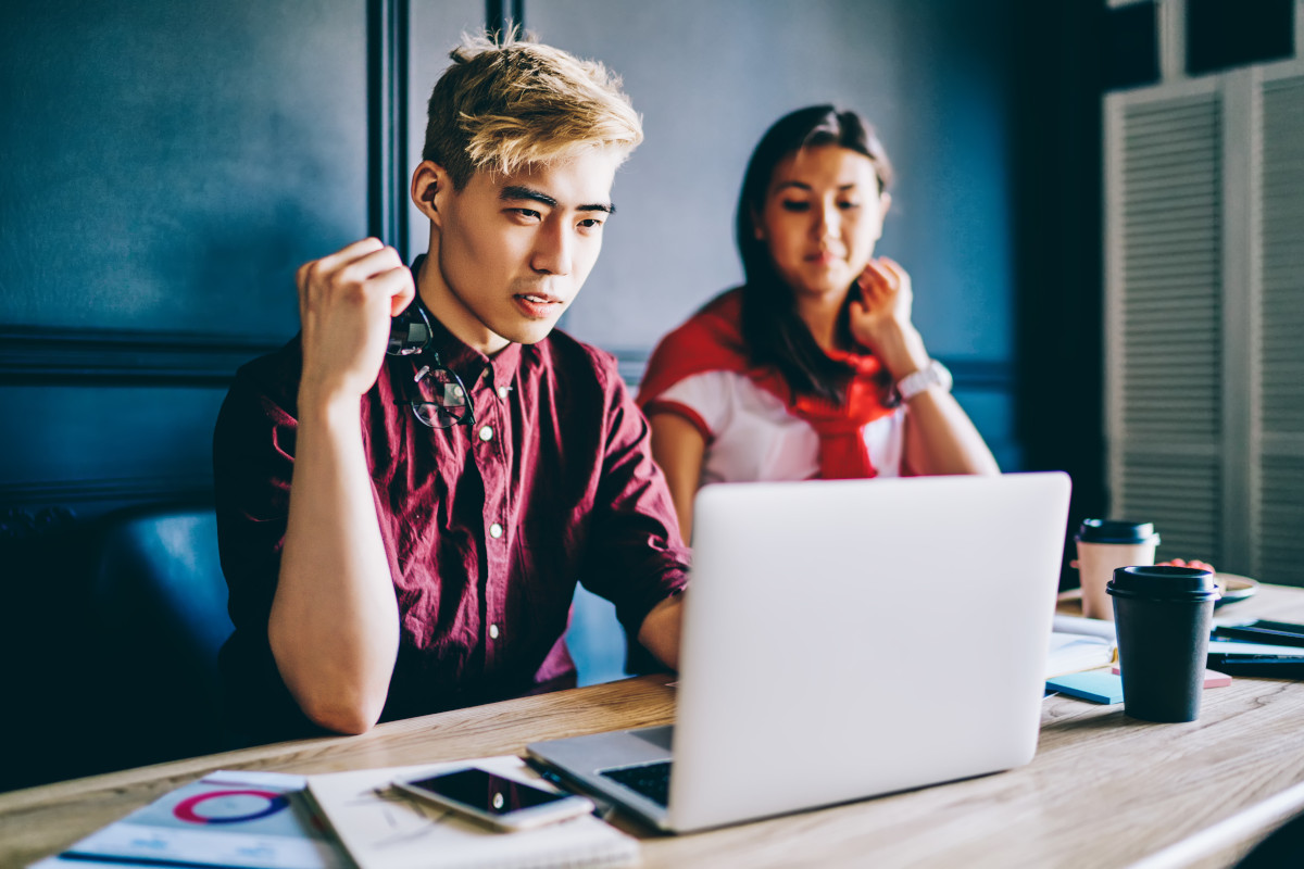 How to Create 1 to 1 Online Experiences with AI Chat