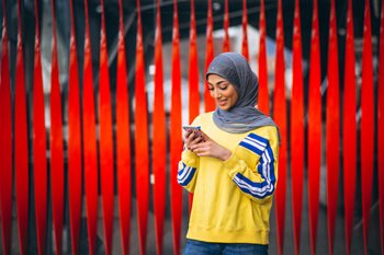 How to Make the Most of Conversational Commerce Technology in 2022 