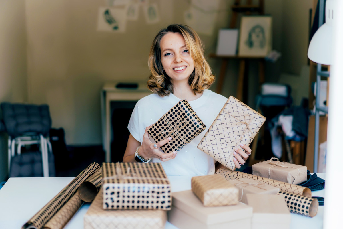 Are Corporate Gifts Sustainable? Build ESG into Client Relationships