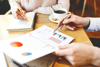 5 Best Practices for Analyzing and Reporting Data
