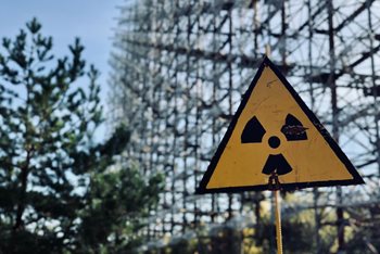 Toxic Work Environment: 5 Red Flags You Might Not Be Noticing