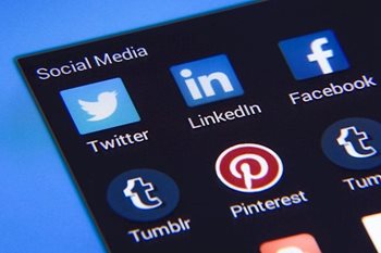 5 Tips on How to Write a Great LinkedIn Profile