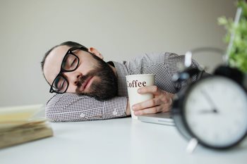 How to Create a Nap-Friendly Workplace (And Why Yo