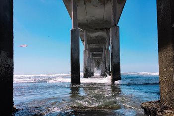 B2B Pillar Pages: A Pragmatic Guide for the Ultimate User Experience