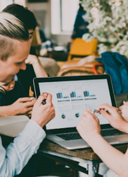 Sysomos Social Media Playbook