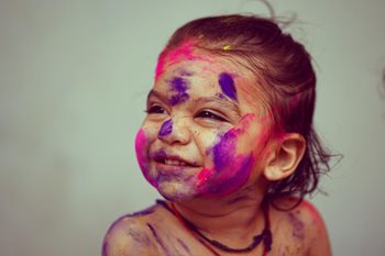 How to Create Vibrant Content that Goes Beyond Borders
