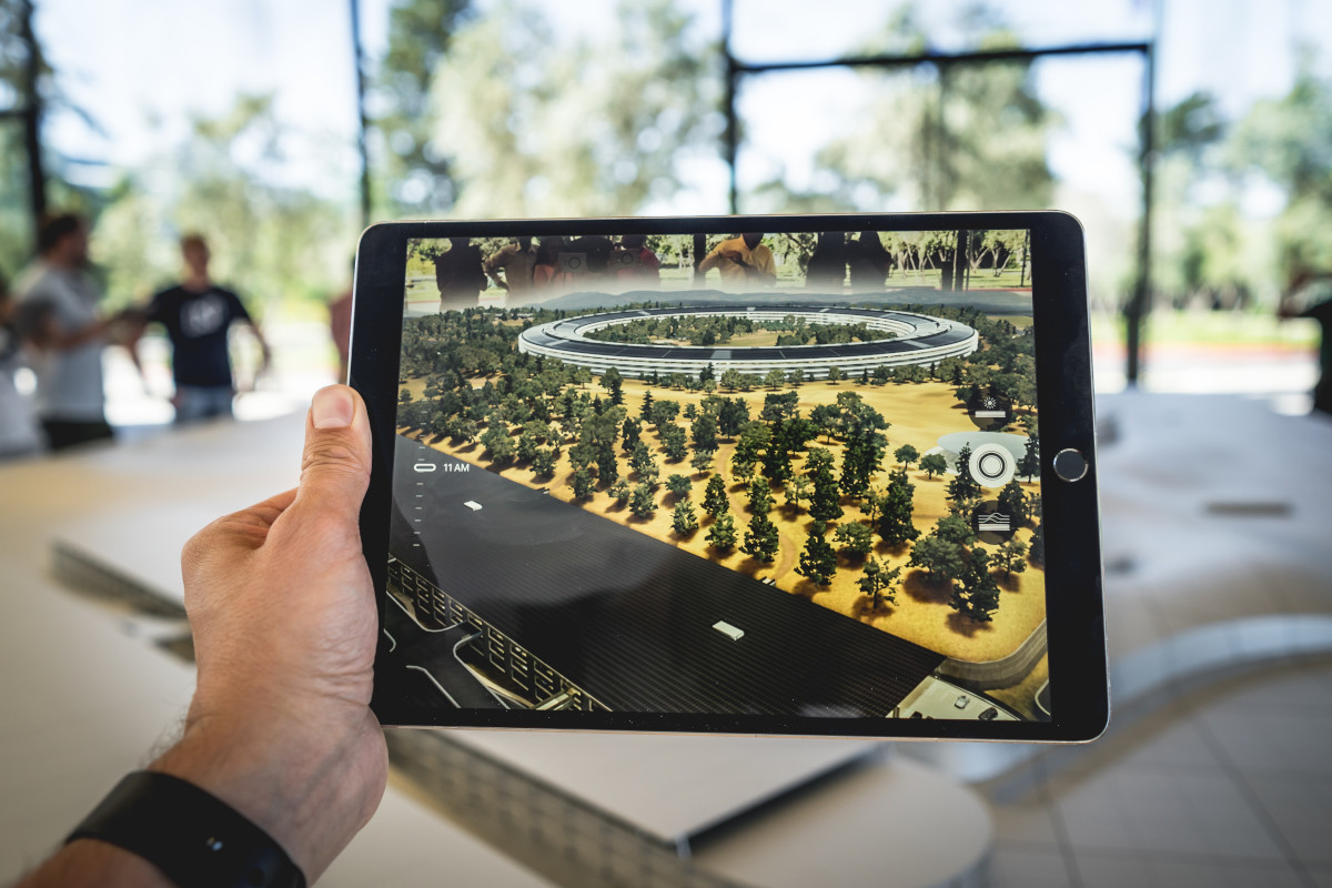 4 Ways AR Helps Generate Leads