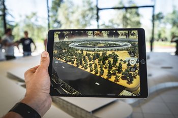 4 Ways AR Helps Generate Leads