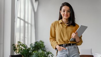 How to Ace Your First 90 Days in Sales Leadership 