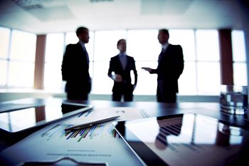 3 Tips for Impressing an Investor in Your First Me