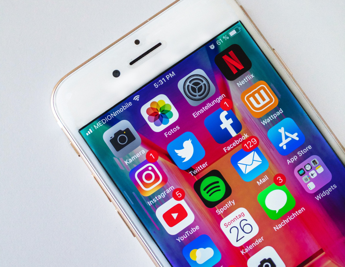How to Choose the Right Social Media Marketing Platform