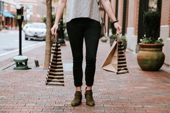 8 Last-Minute Black Friday Marketing Strategies for Small Businesses