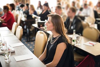 8 Tips to Motivate Your Employees-in-Training 