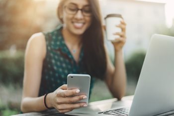 How to Provide Customer Service on Instagram: 9 Best Practices