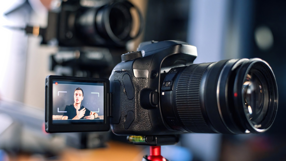 How to Use Videos to Optimize the Flexible Working Model