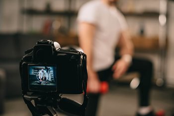 How to Launch a Successful Influencer Marketing St