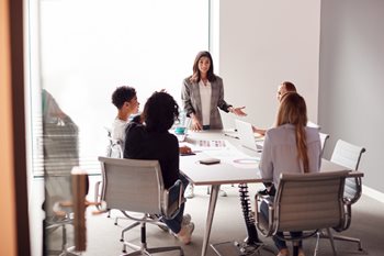 14 Frequently Asked Questions for Preparing Leaders to Communicate Change