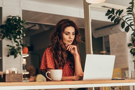 How to Secure Public Spaces for Mobile Workers