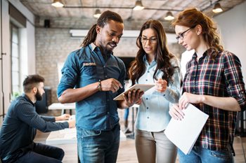 How to Use HR Data to Create a Stronger Employer Brand