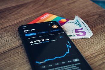 Elon Musk's Bitcoin U-Turn: Is Cryptocurrency Actually Bad for the Environment?