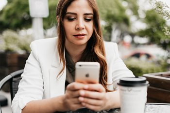 An Unstoppable Copywriting Formula for Optimizing Voice Search