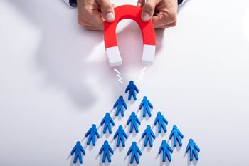 How Outstanding Content Can Attract People to Your
