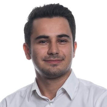 Ehsan Memari 