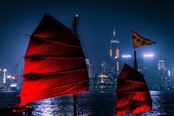 4 Red Flags to Look for in Business Contracts