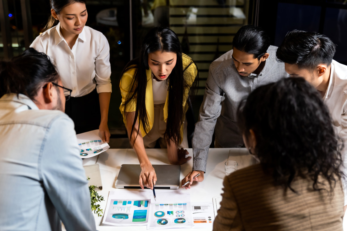 Financial Forecasting vs Financial Modeling: 5 Key Differences