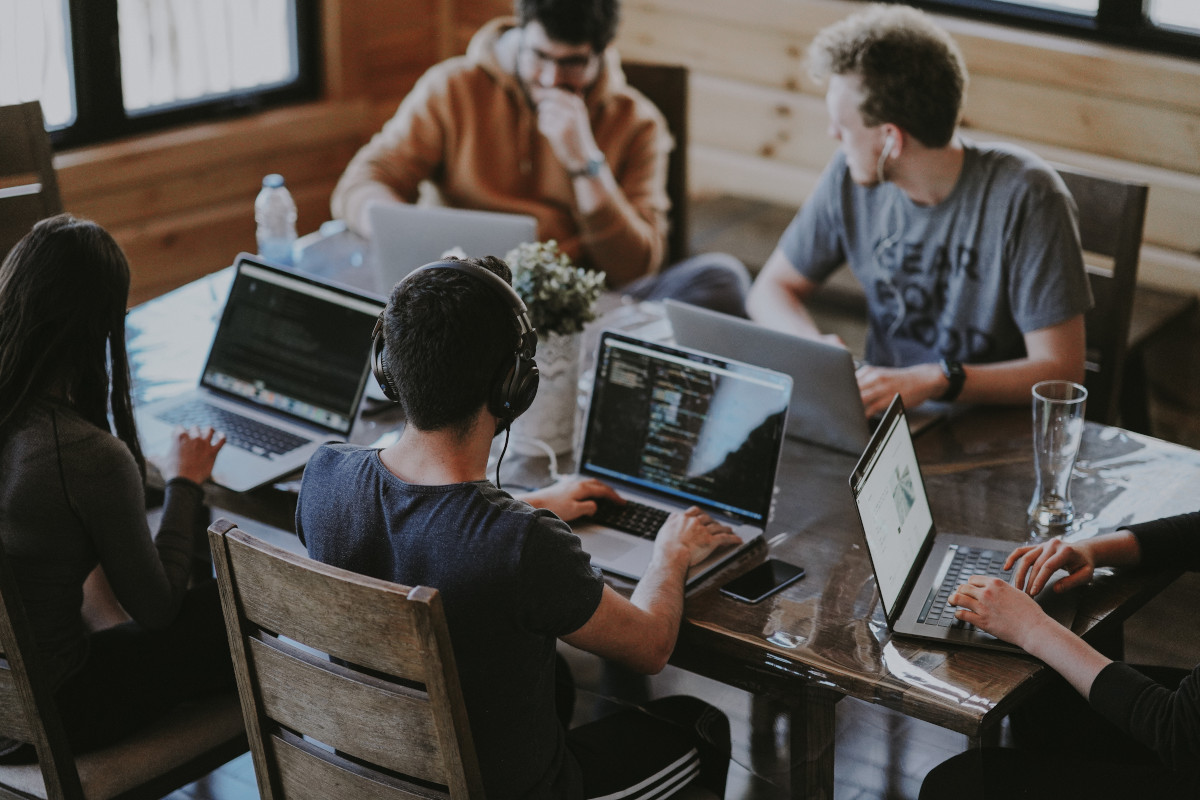 6 HR Suggestions for Boosting Productivity