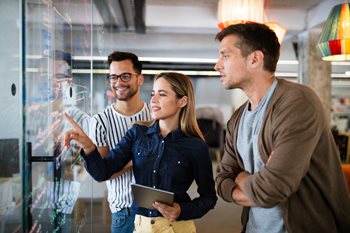 CX Analytics 101: A Guide to Measuring and Improving Customer Experience