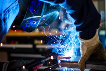 7 Hidden Health Risks of Industrial Work and How to Manage Them