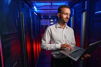 How to Pick the Right Data Center For Your Business