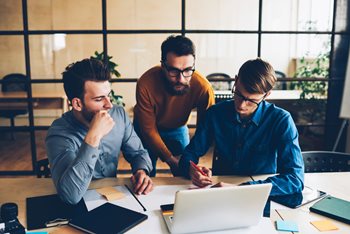 21 Lead Gen Strategies Every B2B Marketer Should Try [Infographic]