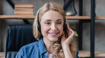 How to Improve Call Center Agent Performance with These 7 Techniques