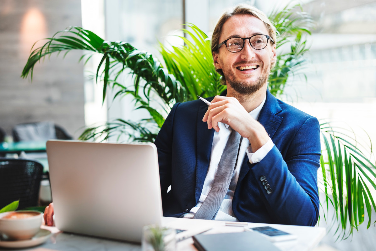 5 Ways Employee Benefits Can Improve Your Business