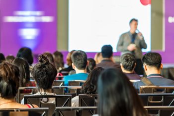How Innovative Technology is Changing the Conventional Conference