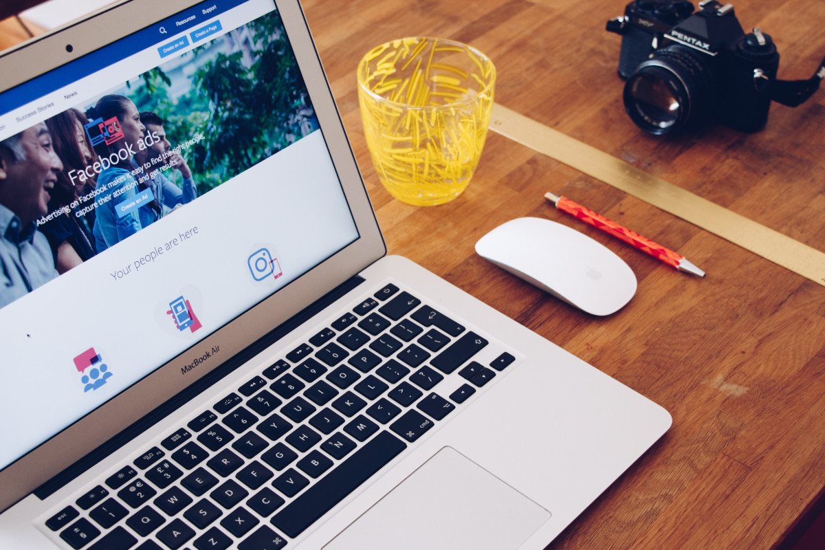 How to Use Social Media to Recruit the Best Talent