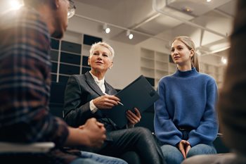 6 Mistakes Bad Managers Make When Delivering Annual Performance Reviews