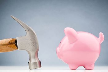 8 Sales Incentives that Don’t Break the Bank