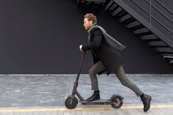 6 Tips to Make Your Long Commute Productive and Fun 