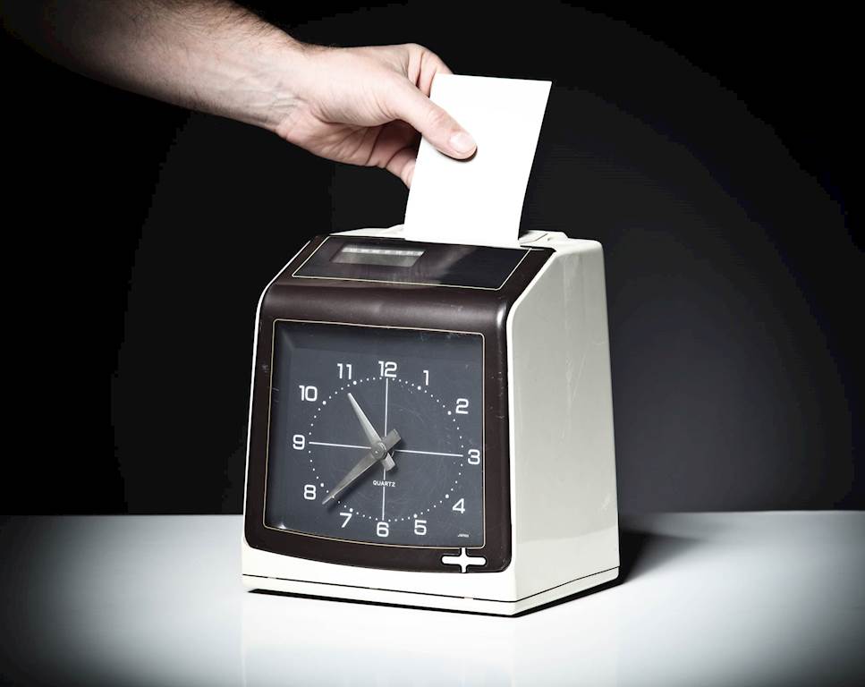 5 Reasons Why Your Employees Should Still Clock In