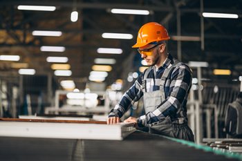 7 Reasons to Reskill Workers for Smart Factory Jobs