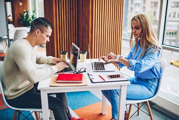 Harnessing the Power of Natural Light to Improve Workplace Performance 
