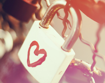 Selligent The Customer Loyalty Playbook: 5 Marketing Strategies to Drive Engagement and Retention